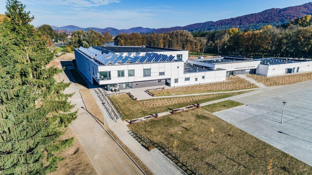 Dom Sportowca Blonie - Mosir Sanok Exterior foto