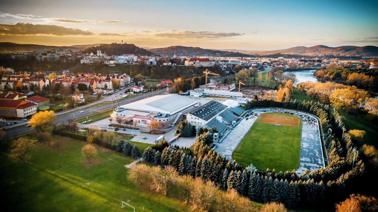 Dom Sportowca Blonie - Mosir Sanok Exterior foto